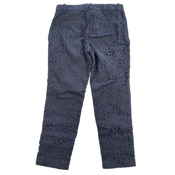 J Crew Pants 0 Navy Blue Pinwheel Eyelet Embroidery Cafe Capri 65899 - Picture 2 of 16